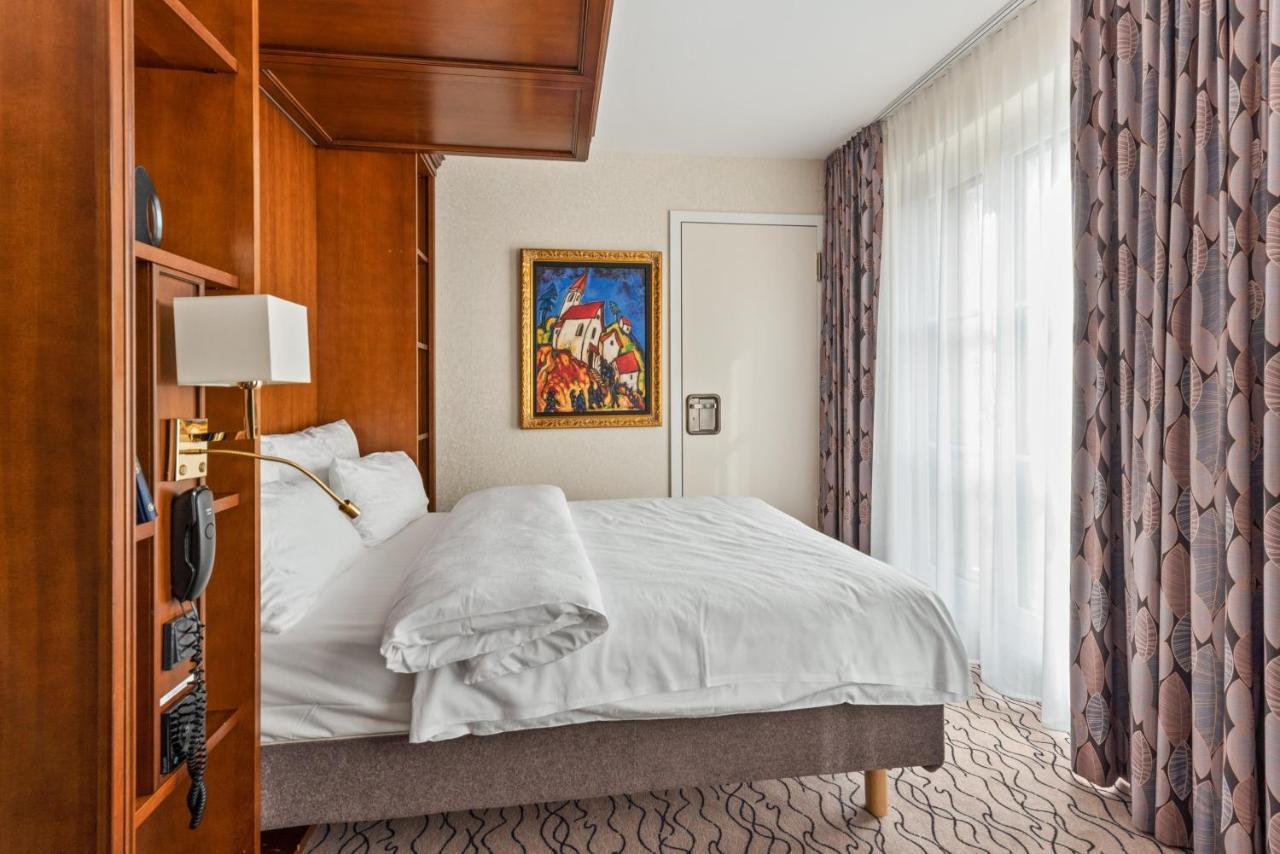 Hotel Advastay By King's 4*